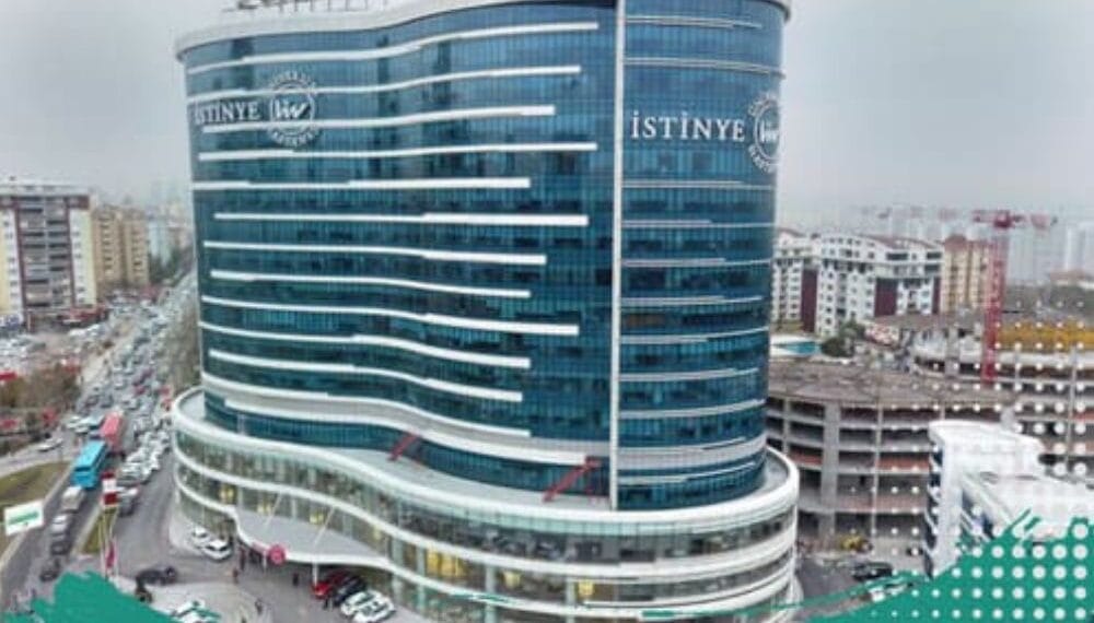 الدراسة في جامعة استينيا