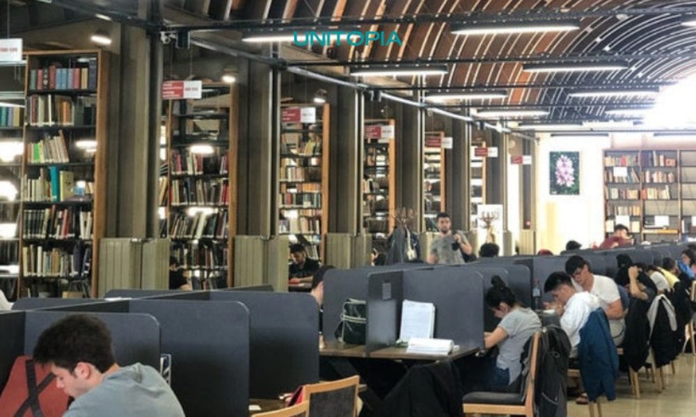مكتبة مركز أفندي MERKEZEFENDİ ŞEHİR KÜTÜPHANESİ